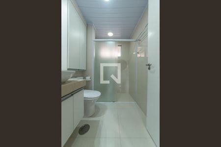 Apartamento à venda com 66m², 3 quartos e 1 vaga Apartamento à venda com 66m², 3 quartos e 1 vagaBanheiro Social