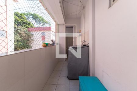 Apartamento à venda com 66m², 3 quartos e 1 vaga Apartamento à venda com 66m², 3 quartos e 1 vagaLavanderia