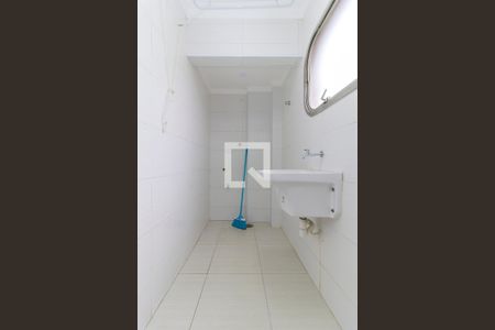 Apartamento à venda com 56m², 2 quartos e 1 vaga Apartamento à venda com 56m², 2 quartos e 1 vagaÁrea de Serviço