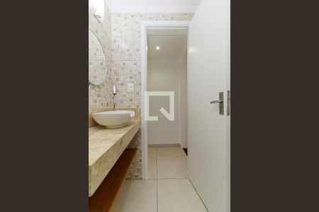 Apartamento à venda com 56m², 2 quartos e 1 vaga Apartamento à venda com 56m², 2 quartos e 1 vagaBanheiro