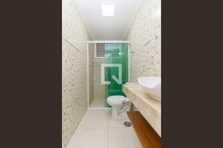 Apartamento à venda com 56m², 2 quartos e 1 vaga Apartamento à venda com 56m², 2 quartos e 1 vagaBanheiro