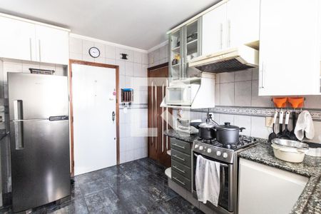 Apartamento à venda com 150m², 3 quartos e 2 vagas Apartamento à venda com 150m², 3 quartos e 2 vagasCozinha