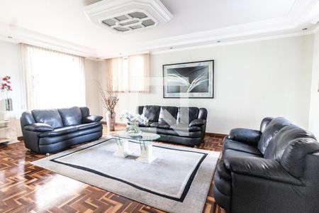 Apartamento à venda com 150m², 3 quartos e 2 vagas Apartamento à venda com 150m², 3 quartos e 2 vagasHall