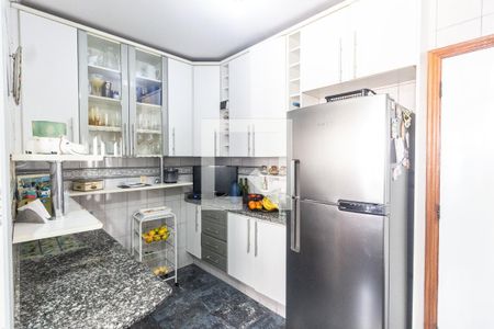Apartamento à venda com 150m², 3 quartos e 2 vagas Apartamento à venda com 150m², 3 quartos e 2 vagasCozinha
