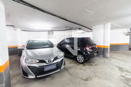 Apartamento à venda com 150m², 3 quartos e 2 vagas Apartamento à venda com 150m², 3 quartos e 2 vagasGaragem