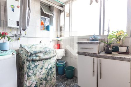 Apartamento à venda com 150m², 3 quartos e 2 vagas Apartamento à venda com 150m², 3 quartos e 2 vagasÁrea de serviço