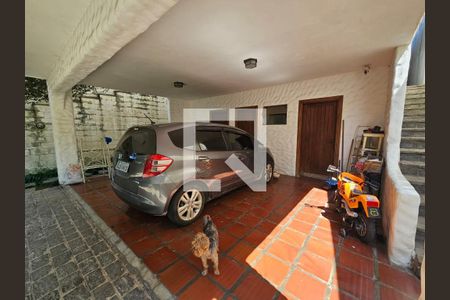 Casa à venda com 201m², 3 quartos e 4 vagasGaragem