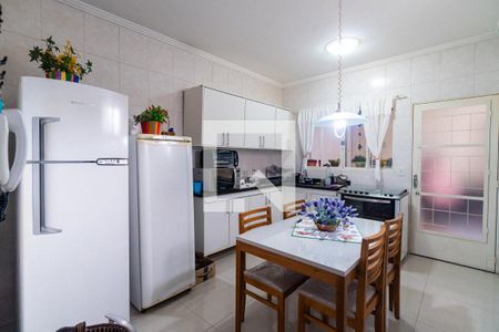 Casa à venda com 160m², 3 quartos e 2 vagasCozinha