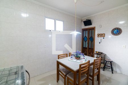 Casa à venda com 160m², 3 quartos e 2 vagasCozinha