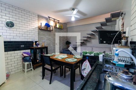 Casa à venda com 160m², 3 quartos e 2 vagasEdícula - Sala/Cozinha