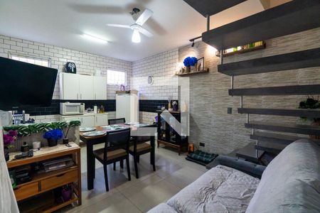 Casa à venda com 160m², 3 quartos e 2 vagasEdícula - Sala/Cozinha