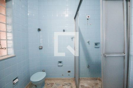 Casa para alugar com 250m², 3 quartos e 2 vagasBanheiro