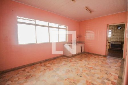 Casa para alugar com 250m², 3 quartos e 2 vagasCozinha 1