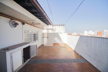 Casa para alugar com 250m², 3 quartos e 2 vagasÁrea de serviço