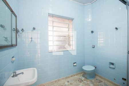 Casa para alugar com 250m², 3 quartos e 2 vagasBanheiro