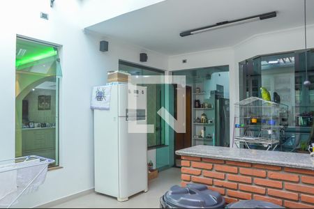 Casa à venda com 350m², 4 quartos e 5 vagas Casa à venda com 350m², 4 quartos e 5 vagasChurrasqueira