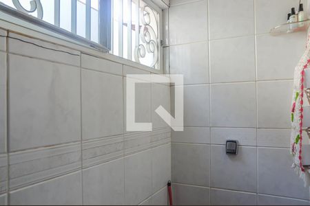 Casa à venda com 350m², 4 quartos e 5 vagas Casa à venda com 350m², 4 quartos e 5 vagasBanheiro da Suíte