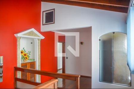 Casa à venda com 350m², 4 quartos e 5 vagas Casa à venda com 350m², 4 quartos e 5 vagasHall do Escritório e Quarto Suíte