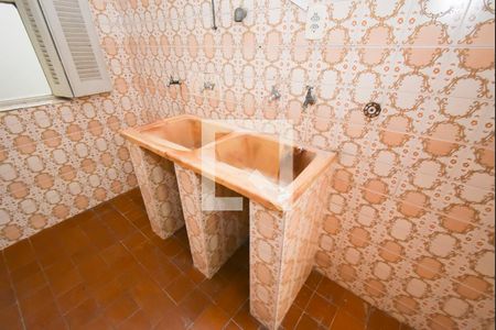 Casa à venda com 400m², 2 quartos e 2 vagasLavanderia