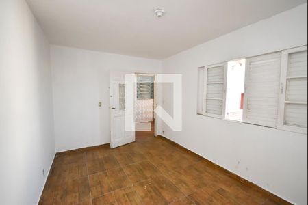 Casa à venda com 400m², 2 quartos e 2 vagasQuarto de Serviço