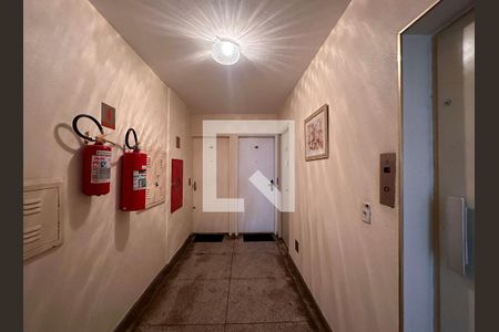 Apartamento à venda com 38m², 1 quarto e 1 vagaCorredor