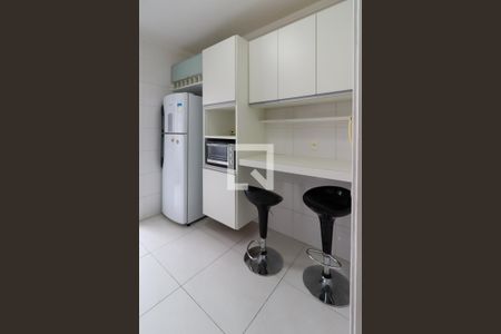 Apartamento à venda com 72m², 2 quartos e 2 vagas Apartamento à venda com 72m², 2 quartos e 2 vagasCozinha