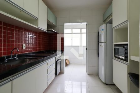 Apartamento à venda com 72m², 2 quartos e 2 vagas Apartamento à venda com 72m², 2 quartos e 2 vagasCozinha