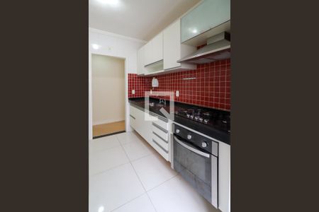 Apartamento à venda com 72m², 2 quartos e 2 vagas Apartamento à venda com 72m², 2 quartos e 2 vagasCozinha