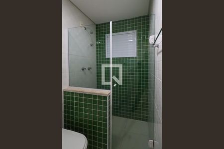 Apartamento à venda com 72m², 2 quartos e 2 vagas Apartamento à venda com 72m², 2 quartos e 2 vagasBanheiro social