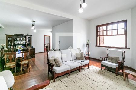 Sala de casa para alugar com 3 quartos, 224m² em São João Batista, Belo Horizonte