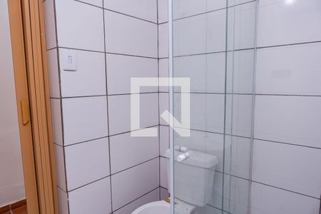 Casa para alugar com 100m², 3 quartos e 1 vaga Casa para alugar com 100m², 3 quartos e 1 vagaBanheiro