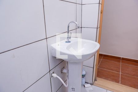 Casa para alugar com 100m², 3 quartos e 1 vaga Casa para alugar com 100m², 3 quartos e 1 vagaBanheiro