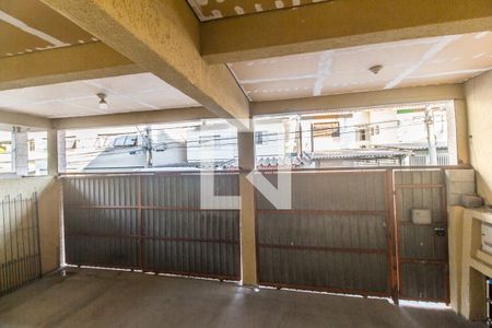 Casa à venda com 420m², 4 quartos e 3 vagas Casa à venda com 420m², 4 quartos e 3 vagasGaragem