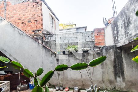 Casa à venda com 420m², 4 quartos e 3 vagas Casa à venda com 420m², 4 quartos e 3 vagasQuintal