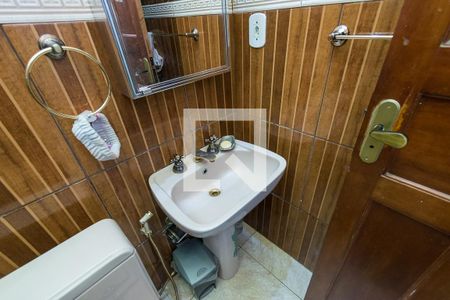 Casa à venda com 49m², 1 quarto e 2 vagas Casa à venda com 49m², 1 quarto e 2 vagasBanheiro