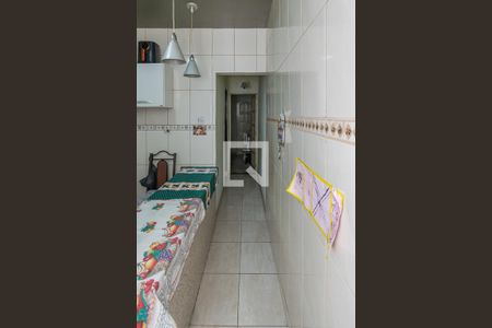 Corredor de casa para alugar com 1 quarto, 49m² em Penha, Rio de Janeiro