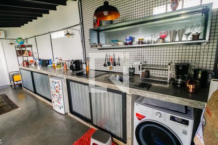 Casa para alugar com 80m², 1 quarto e 2 vagas Casa para alugar com 80m², 1 quarto e 2 vagasCozinha e Área de Serviço