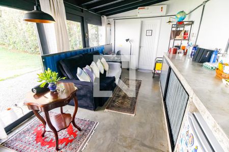 Sala de casa para alugar com 1 quarto, 80m² em Jardim Leonor, São Paulo