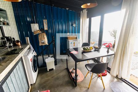 Sala - detalhes de casa para alugar com 1 quarto, 80m² em Jardim Leonor, São Paulo