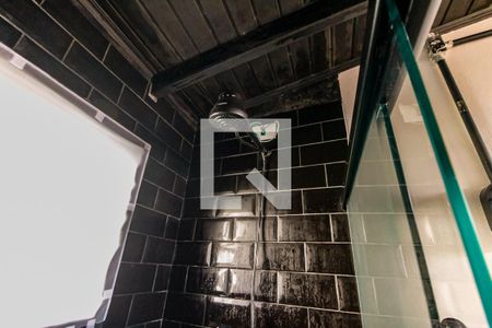 Banheiro de casa para alugar com 1 quarto, 80m² em Jardim Leonor, São Paulo