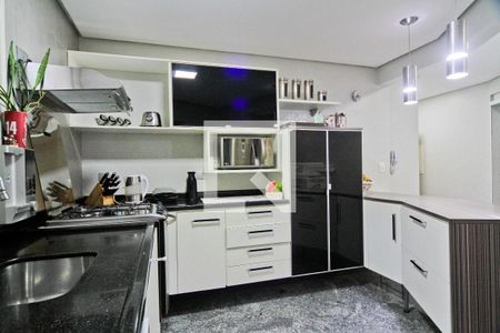 Apartamento à venda com 170m², 3 quartos e 2 vagasCozinha