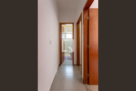 Corredor de casa à venda com 2 quartos, 62m² em Jaqueline, Belo Horizonte