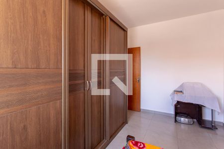 Quarto 1 de casa à venda com 2 quartos, 62m² em Jaqueline, Belo Horizonte