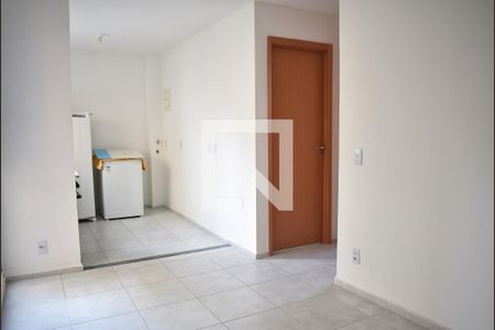 Sala de apartamento para alugar com 2 quartos, 40m² em Campo Grande, Rio de Janeiro