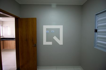 Quarto 1 de apartamento para alugar com 2 quartos, 37m² em Itaquera, São Paulo