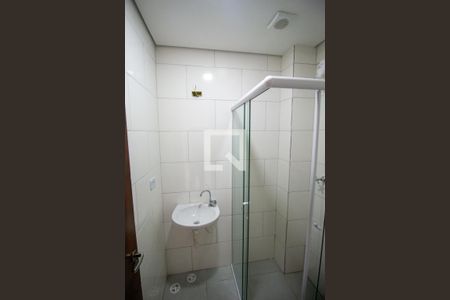 Apartamento para alugar com 37m², 2 quartos e sem vagaBanheiro