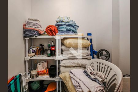 Apartamento para alugar com 166m², 4 quartos e 2 vagas Apartamento para alugar com 166m², 4 quartos e 2 vagasDespensa