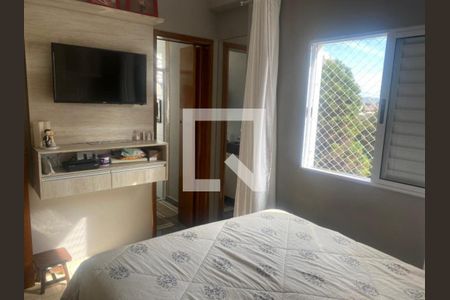 Casa à venda com 2 quartos, 67m² em Vila Carrão, São Paulo