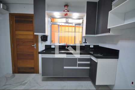 Cozinha - Armários de casa para alugar com 1 quarto, 42m² em Vila Nova Galvão, São Paulo