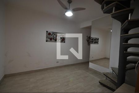 Sala de casa para alugar com 1 quarto, 42m² em Vila Nova Galvão, São Paulo